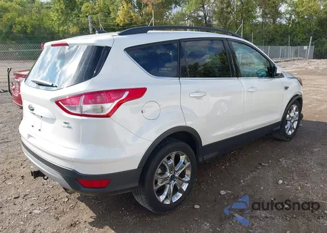 2015 Ford Escape Se z USA, uszkodzony, nr VIN 1FMCU9G99FUC45614